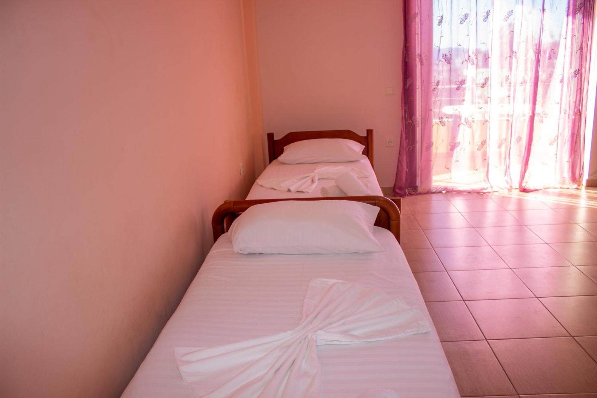 Ionian Luxury & Hotell *